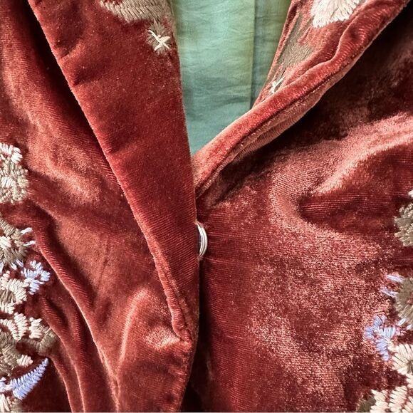 True Meaning-Brown Velvet with Floral Embroidery (Size:4) - Picture 9 of 13